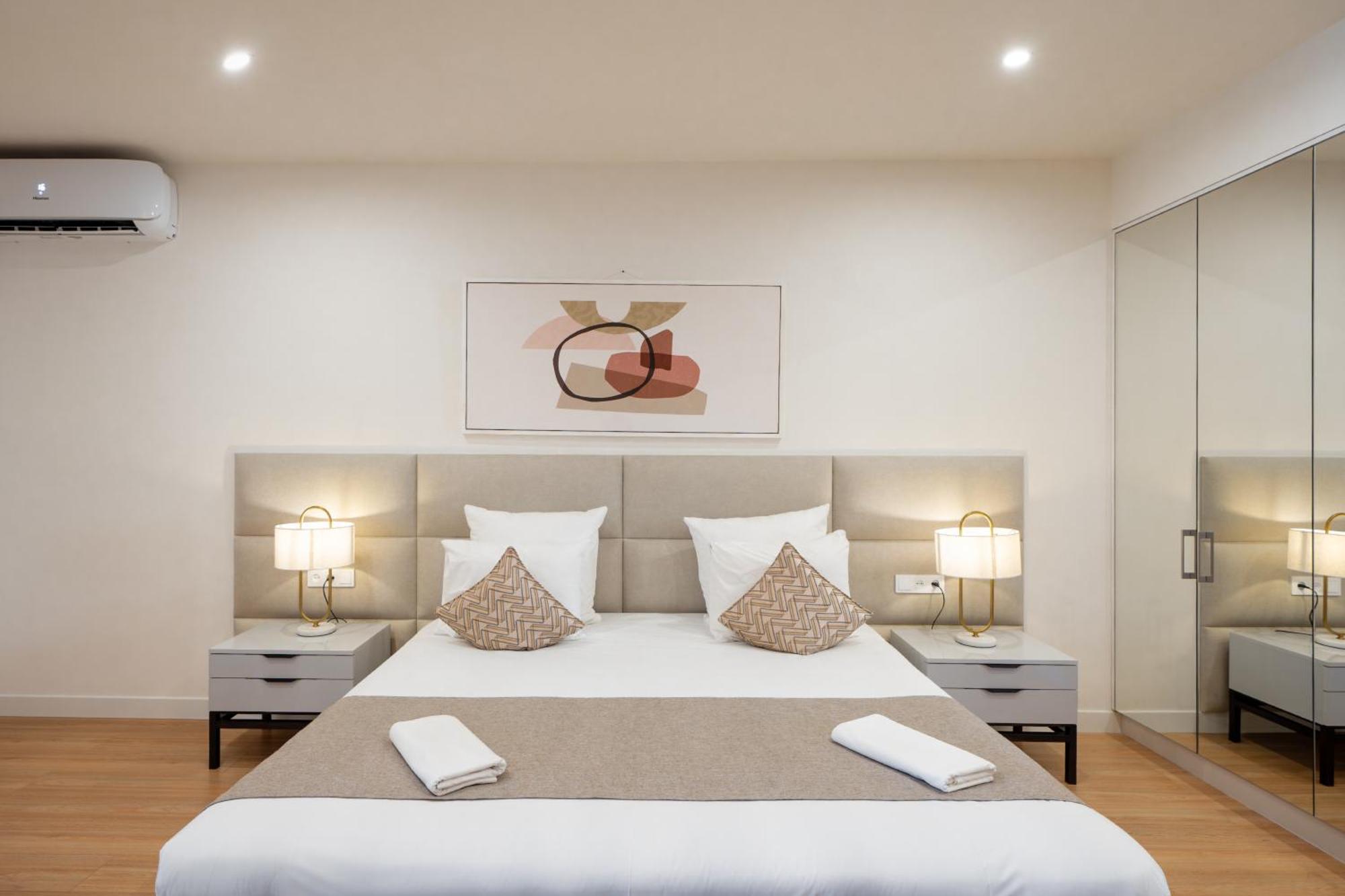 Ris Opera Apartments Yerevan Room photo